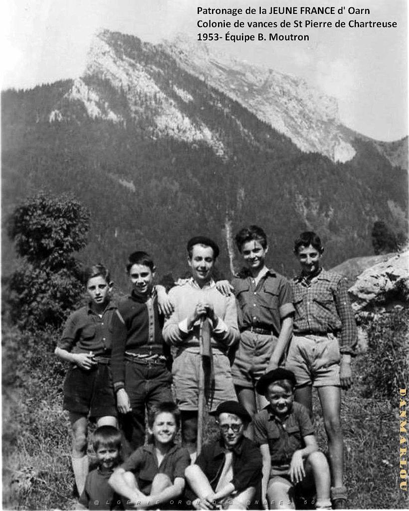 COLO JEUNE FRANCE 1953 equipe B. Moutron.jpg